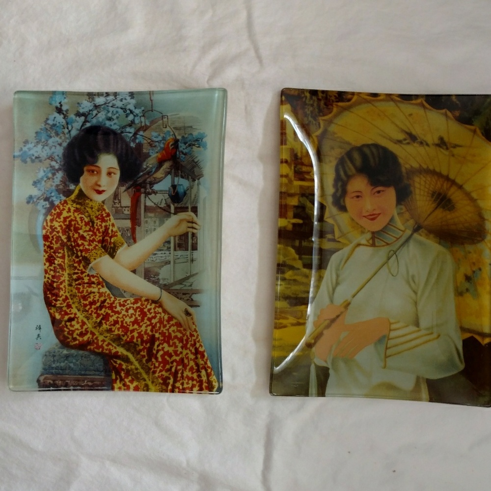 Chinese Pin Up Girls Glass Plates Decor